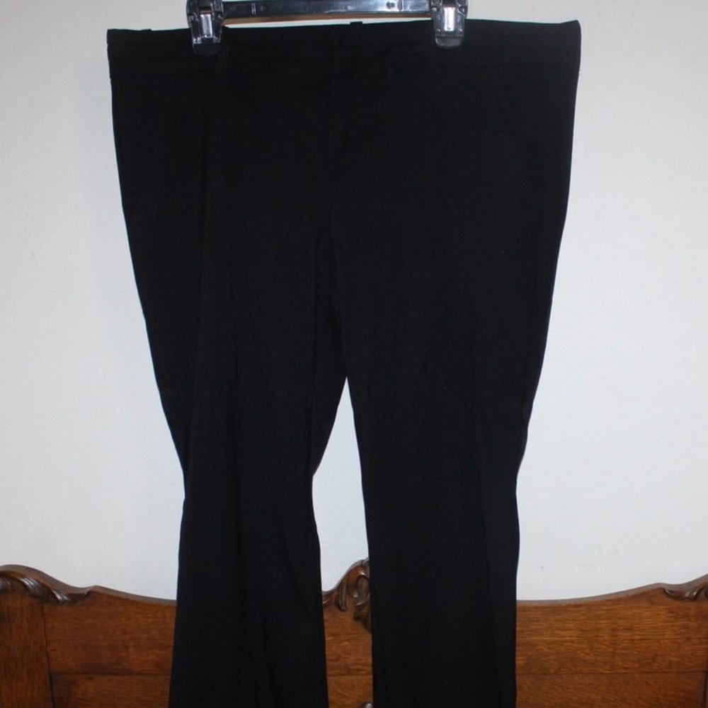 American Eagle Black Pants Size 16